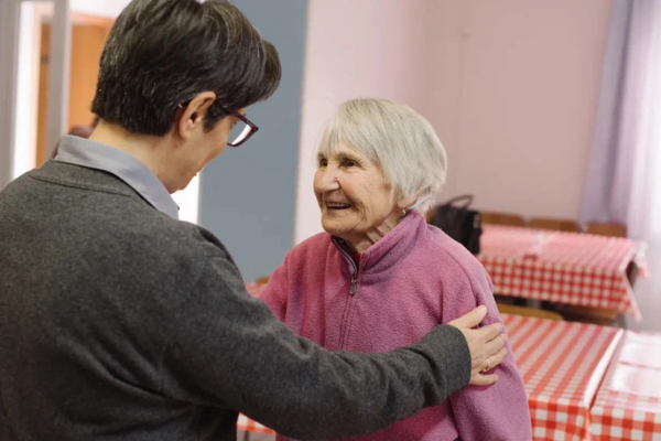 Ancianos en Moldavia enfrentando pobreza y abandono