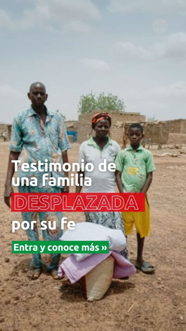 Los grupos yihadistas siguen atacando y matando a aldeanos cristianos en Burkina Faso. Más de dos millones de desplazados enfrentan hambre, falta de agua potable y necesidades médicas urgentes. ð Con ACN, puedes brindarles esperanza y cuidado frente a la persecución violenta. 
ð Comenta Burkina y te enviamos el link con más información de la campaña de Navidad. 
#BurkinaFaso #Iglesia #ACN #cristianosperseguidos #ComparteEsperanza #Amor #Dar